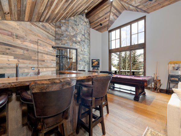 Luxury Ski in/Ski out Vail  Pool and Hot Tub Private Ski Chalet - Private Funicular Walk to Village